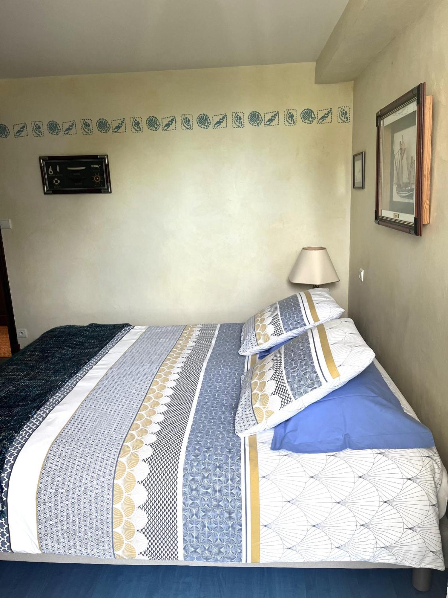 La Demeure Romantique Bazouges-sous-Hede Extérieur photo